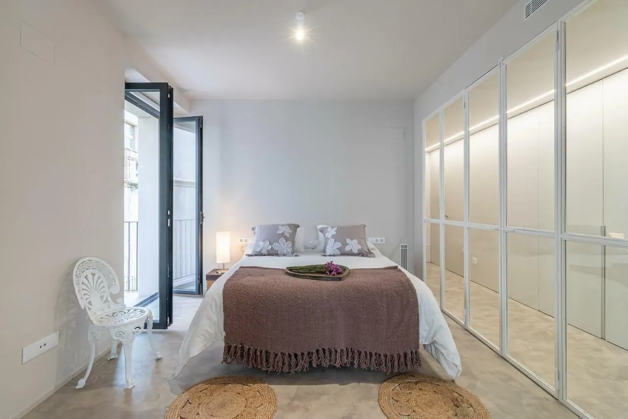 Apartaments Jonquera, 18 Figueres  Apartment Figueres (Girona)